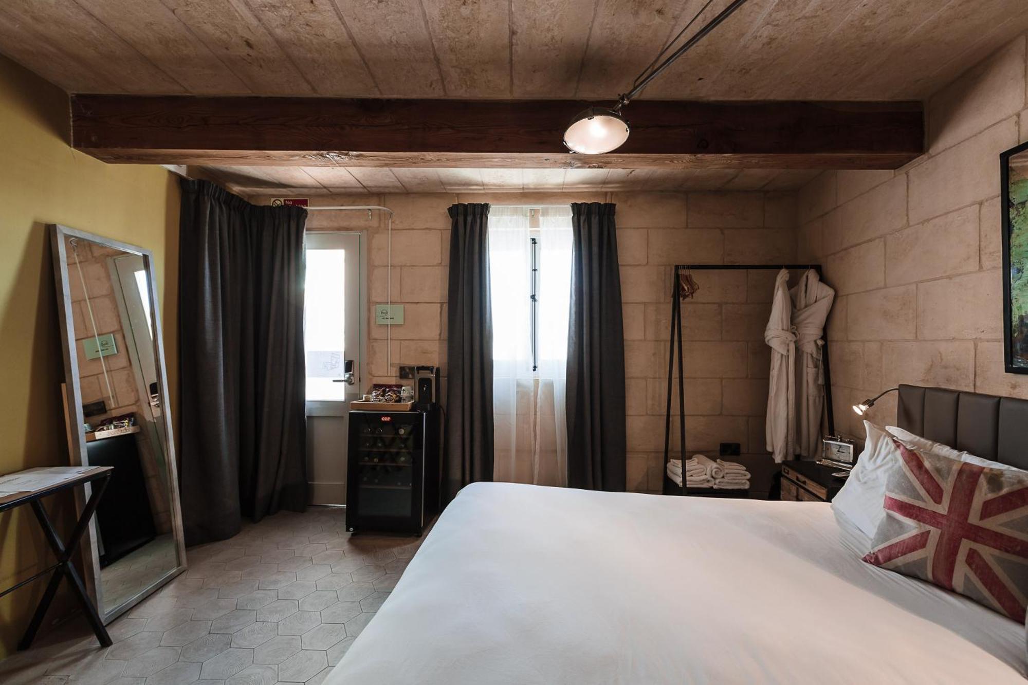 Talbot & Bons Bed & Breakfast Gudja Eksteriør bilde