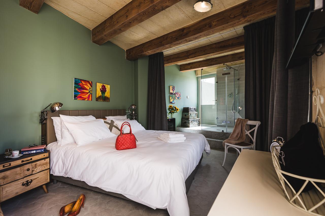 Talbot & Bons Bed & Breakfast Gudja Eksteriør bilde